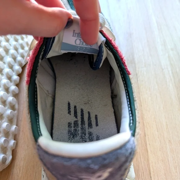 New Balance 327 Men's Night Watch Green and Pink Suede Sneakers (Size 8.5) - Picture 7 of 14